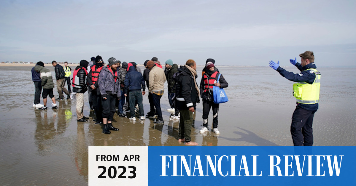 Europe’s migration crisis a house for 1 euro in Italy as population